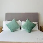 Rosenheim - Refreshed 1 Bedroom In Creek Harbour