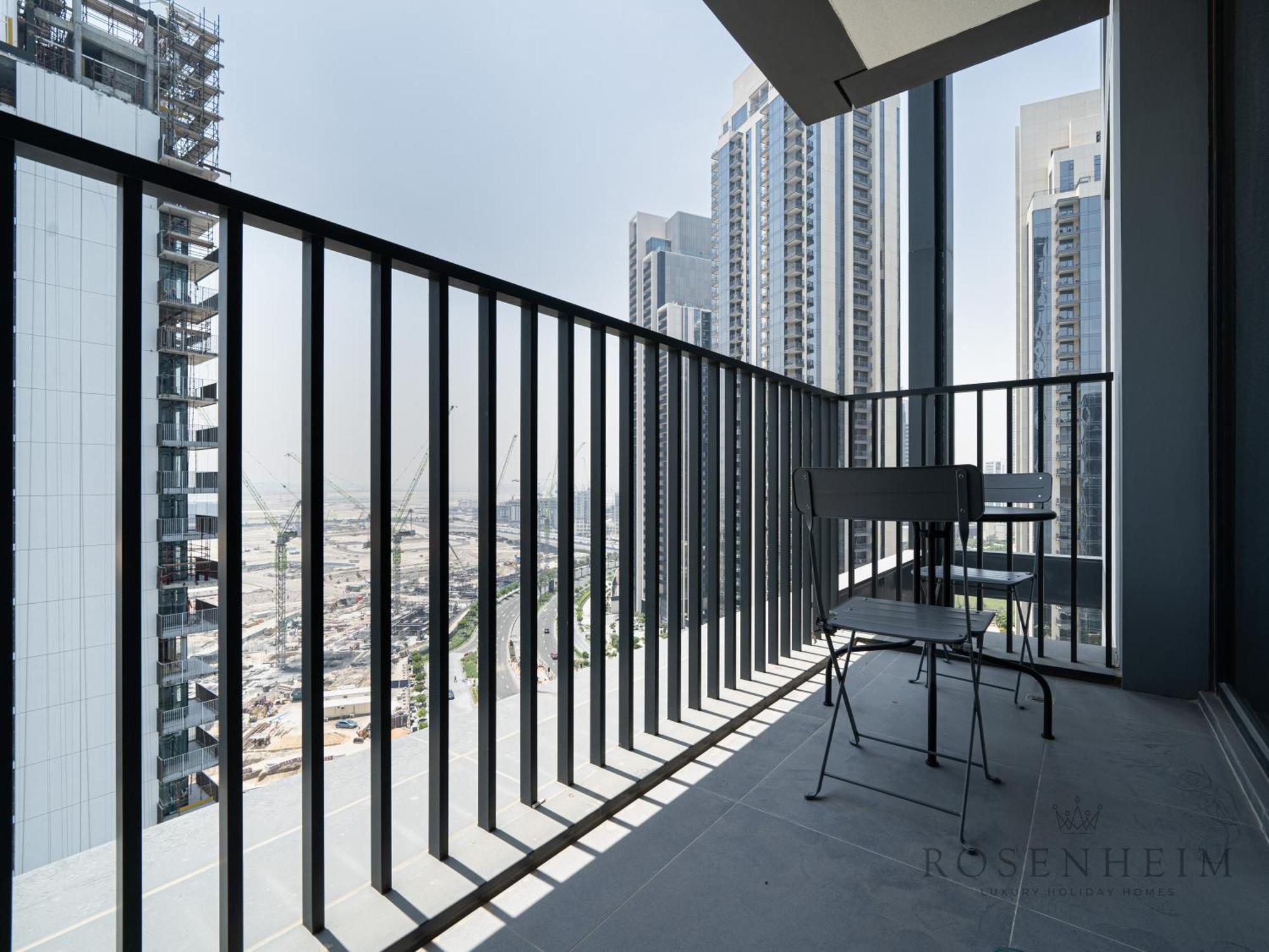 Rosenheim - Refreshed 1 Bedroom In Creek Harbour * Dubai